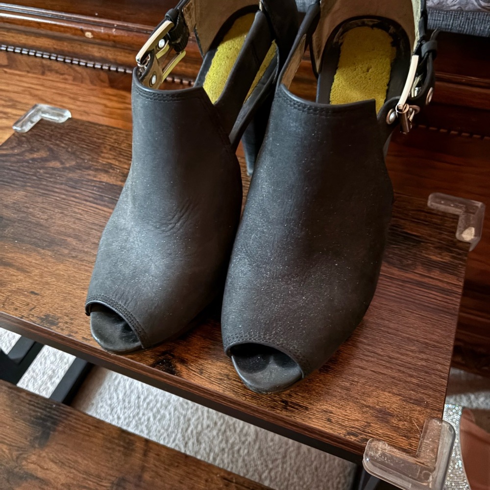 Michael Kors Heels Greenwich peep toe